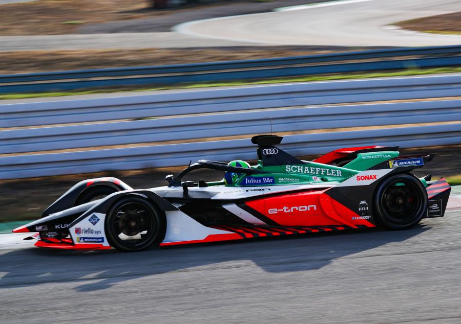  Audi e-tron FE06 ABT Schaeffler 2019 года  (фото 9 из 38)